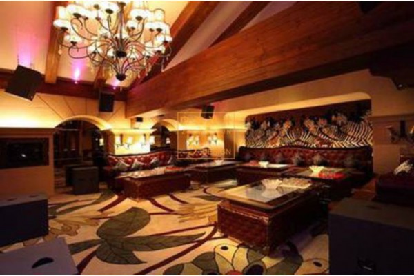 重庆男孩按摩推油，解压神器你试过了吗？